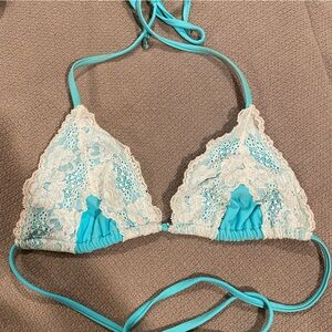 Beach Bunny Lace Triangle Bikini Top, Large